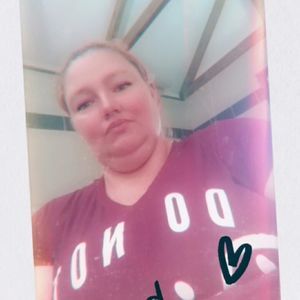 Meet your Posher, Evie